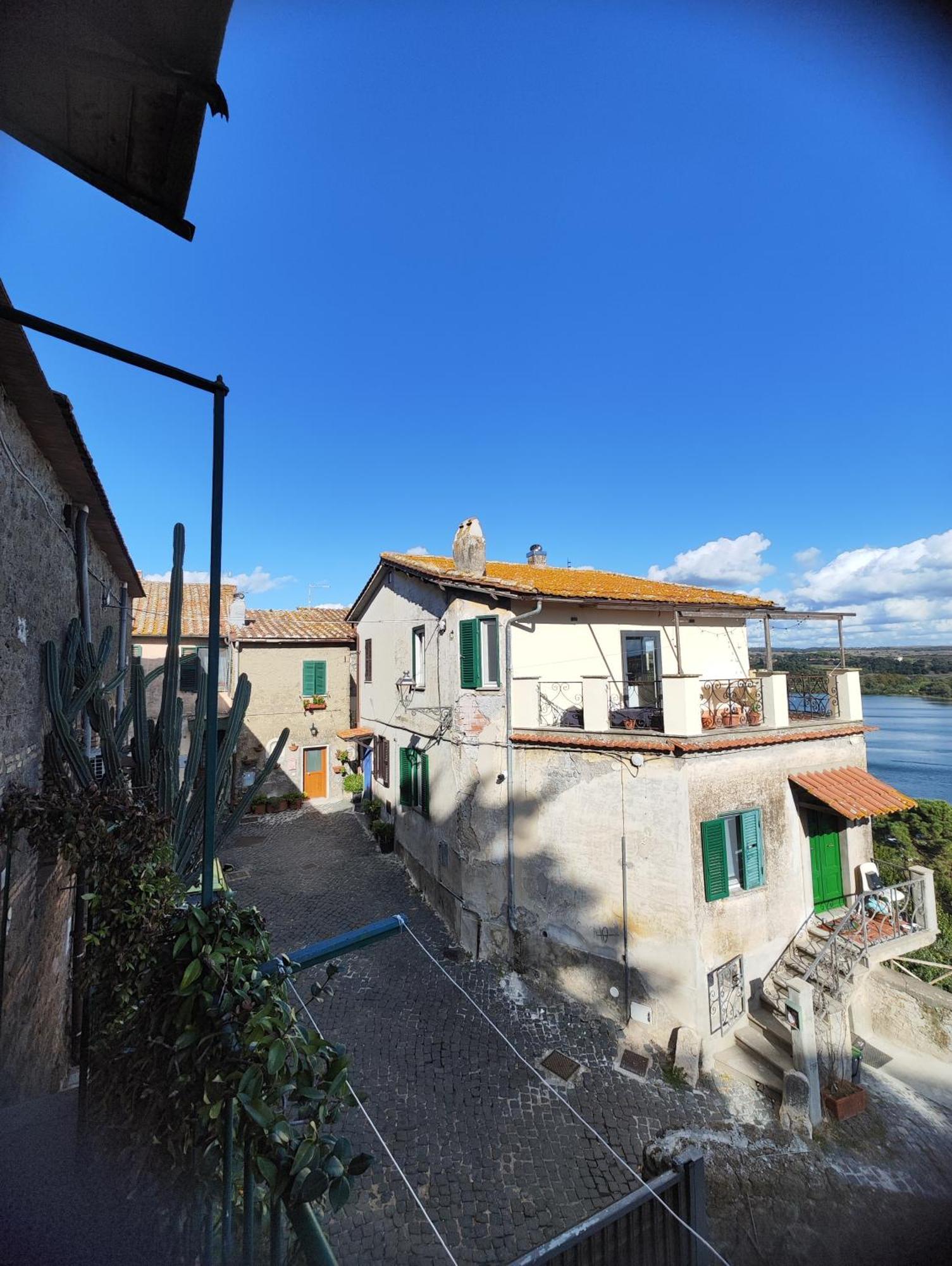 Chalet Romantico Sul Lago Appartement Anguillara Sabazia Buitenkant foto